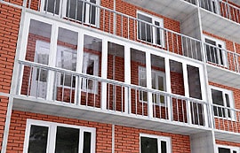 Устройство французского балкона из холодного алюминиевого профиля