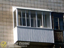 Фото остекления №4: Легкое алюминиевое остекление с обустройством крыши